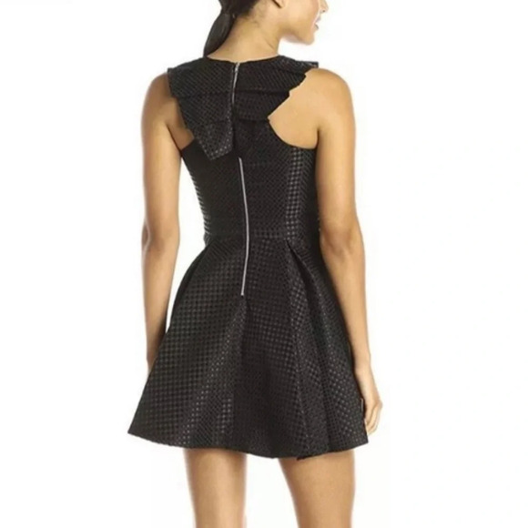 BCBGENERATION PLEATED SKATER DRESS - Picture 2 of 8